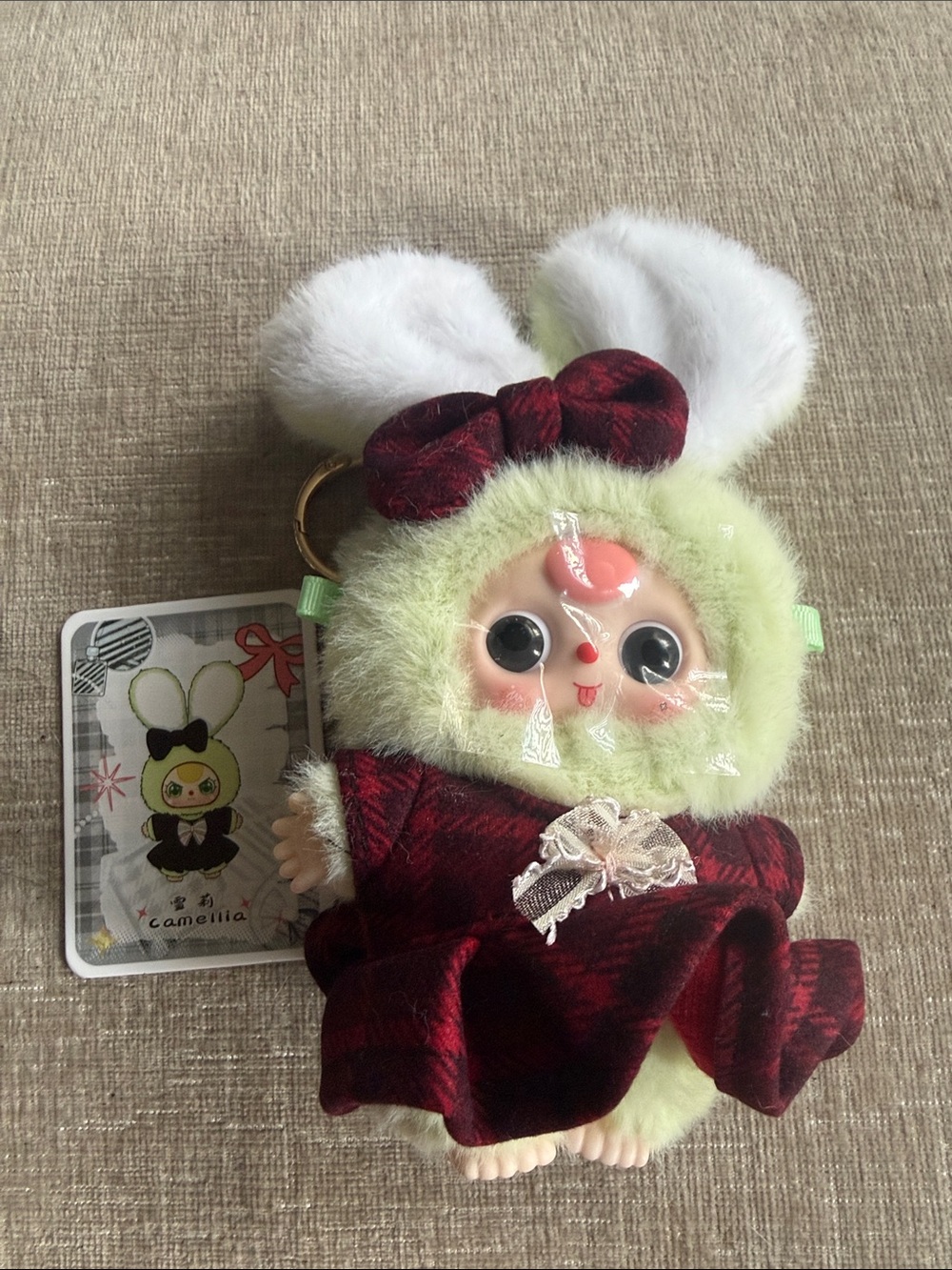 Baby three Oli’s wardrobe Camellia Plush Bunny Keychain